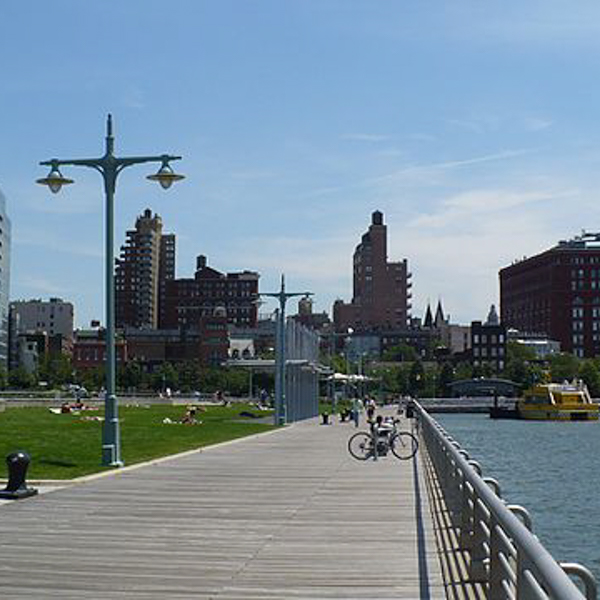 hudson-river-waterway